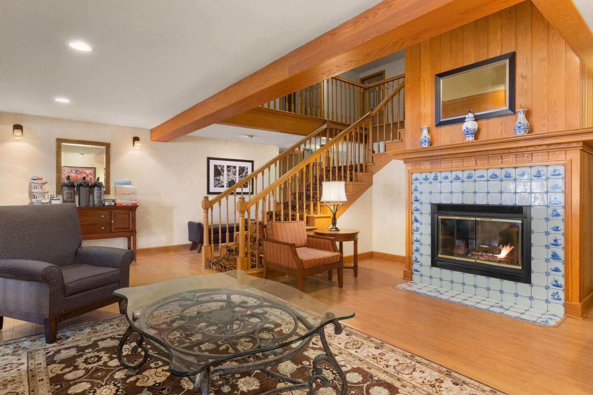 Country Inn & Suites By Radisson, Holland, Mi Exteriér fotografie